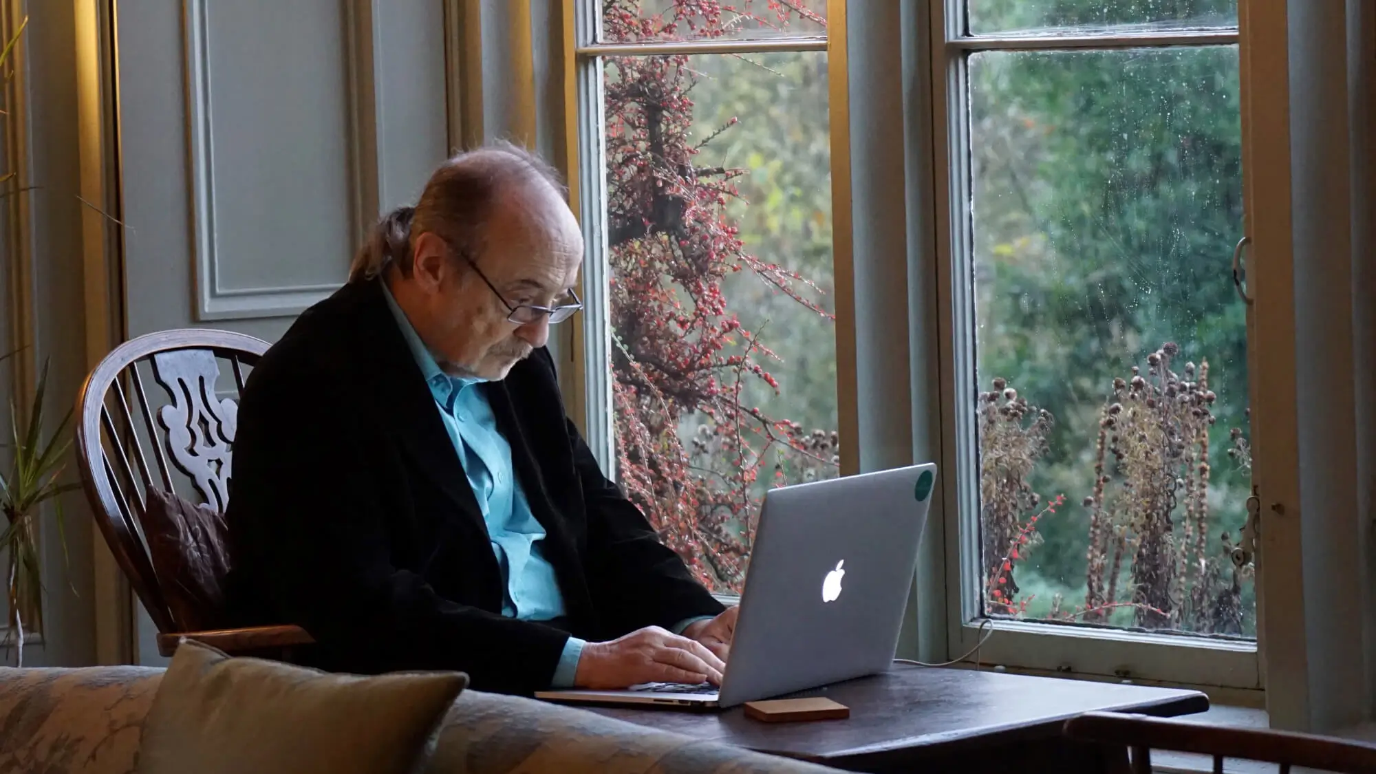 Philosopher George Pór at work at Hawkwood College in Stroud, UK